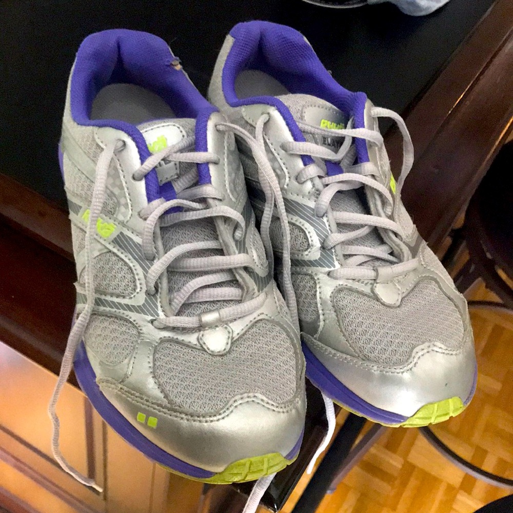 Women’s Ryka Elate Sneakers